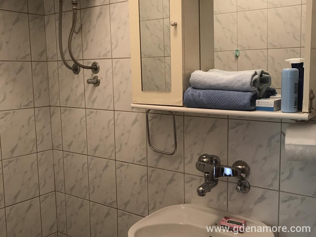 Apartmani Kostić, privatni smeštaj u mestu Herceg Novi, Crna Gora - IMG_4815