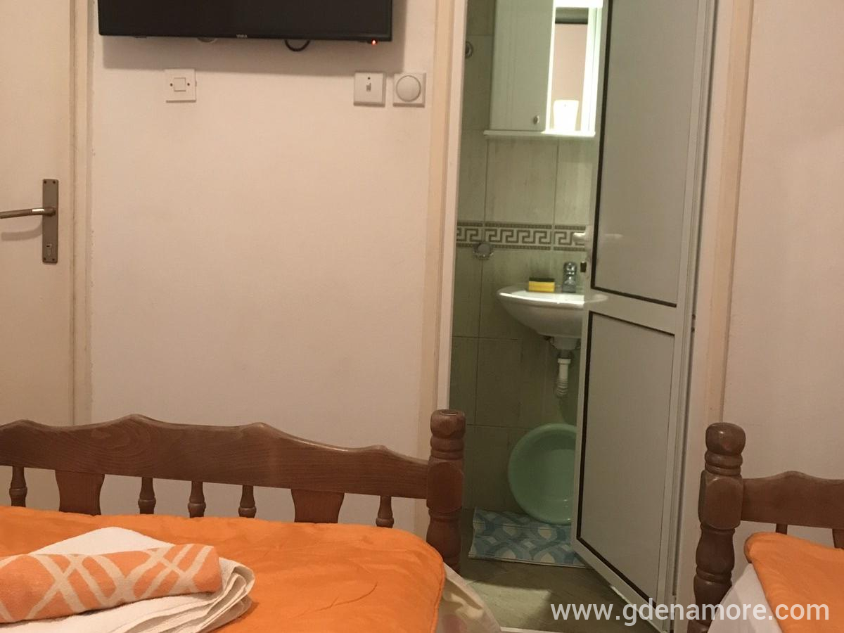 Apartmani Kostić, privatni smeštaj u mestu Herceg Novi, Crna Gora - IMG_4829