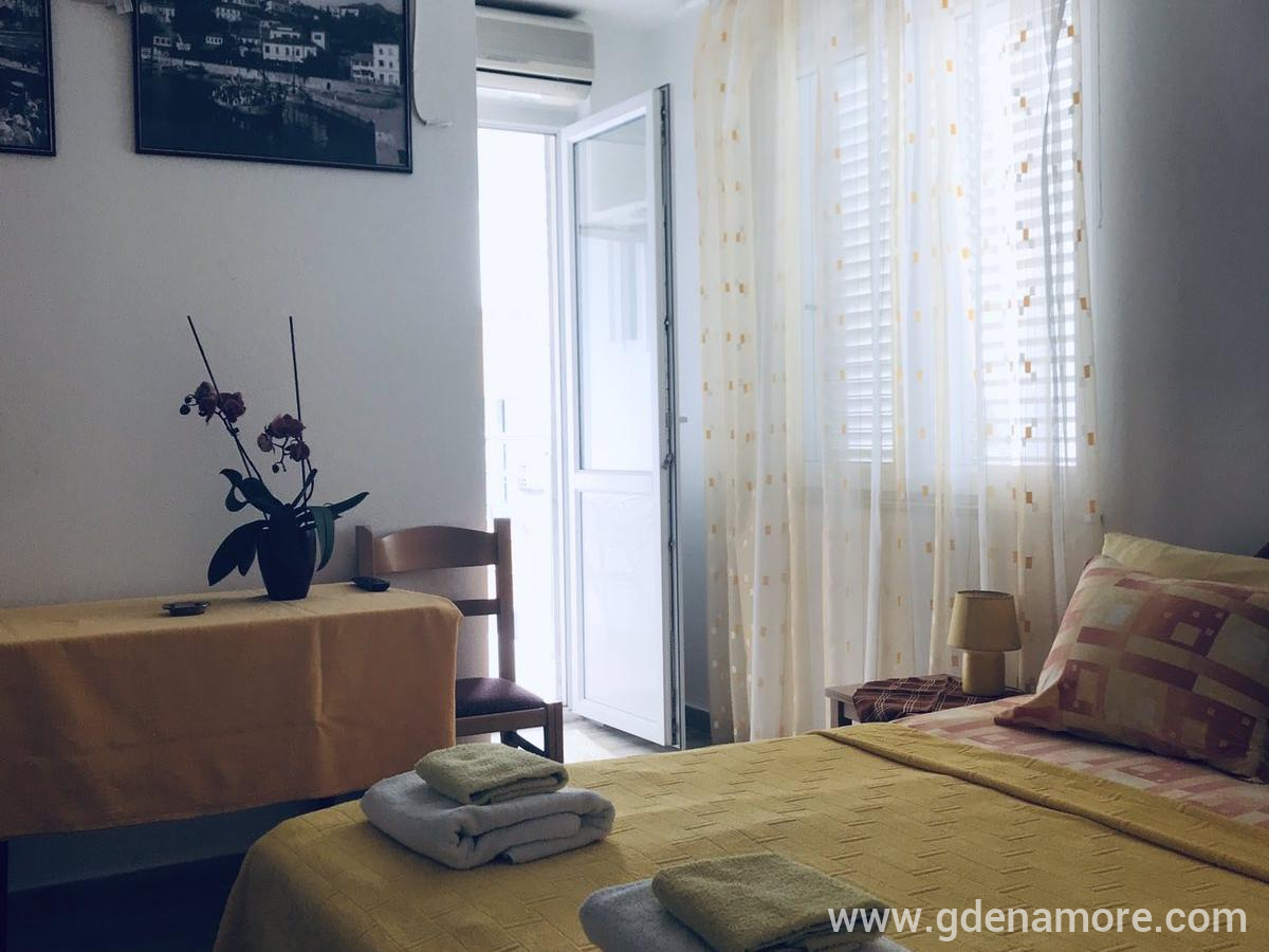 Apartmani Kostić, privatni smeštaj u mestu Herceg Novi, Crna Gora - IMG_4836