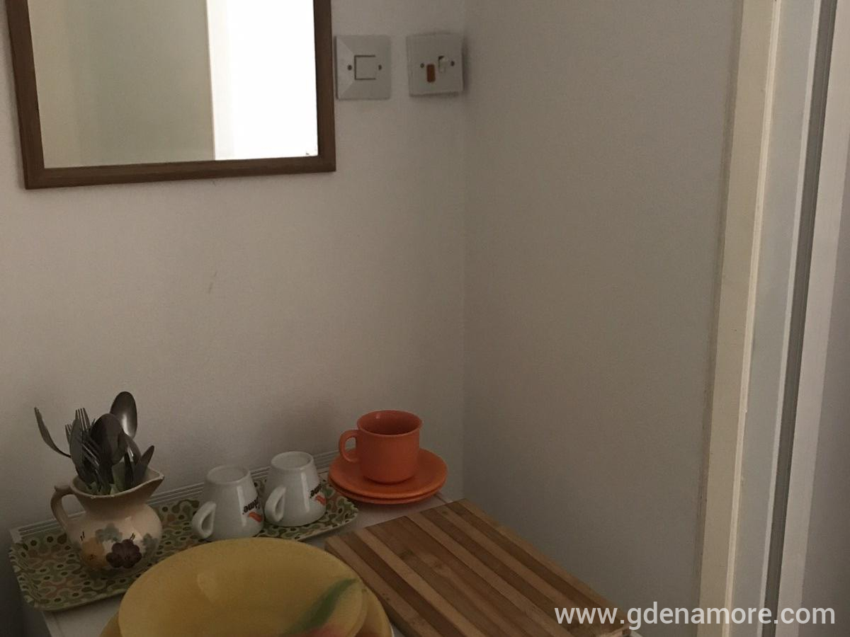 Apartmani Kostić, privatni smeštaj u mestu Herceg Novi, Crna Gora - IMG_4841