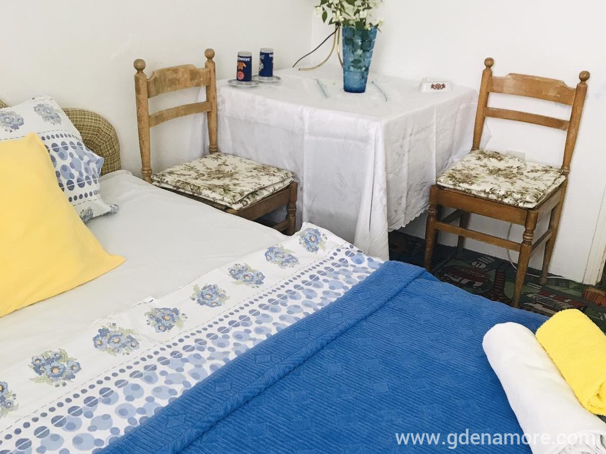 Apartmani Kostić, privatni smeštaj u mestu Herceg Novi, Crna Gora - IMG_4848