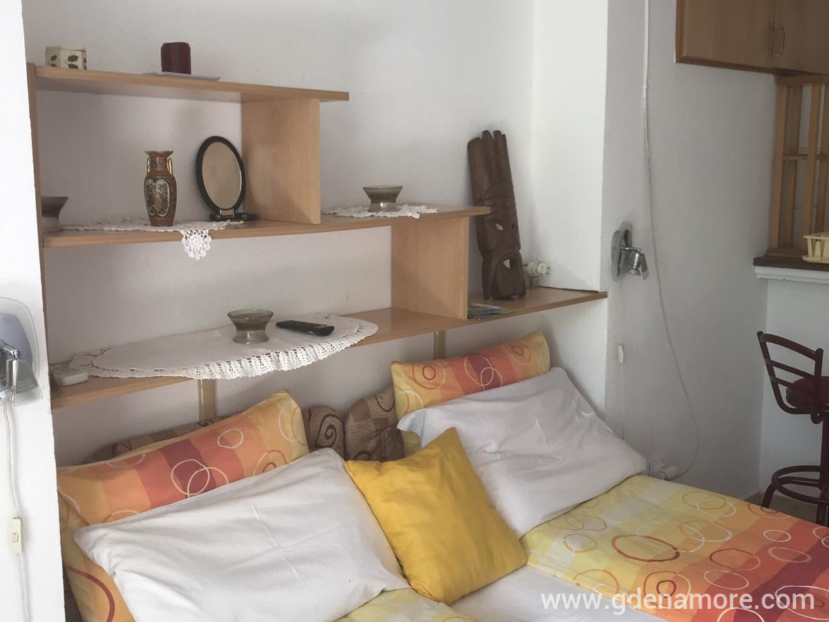Apartmani Kostić, privatni smeštaj u mestu Herceg Novi, Crna Gora - IMG_4869