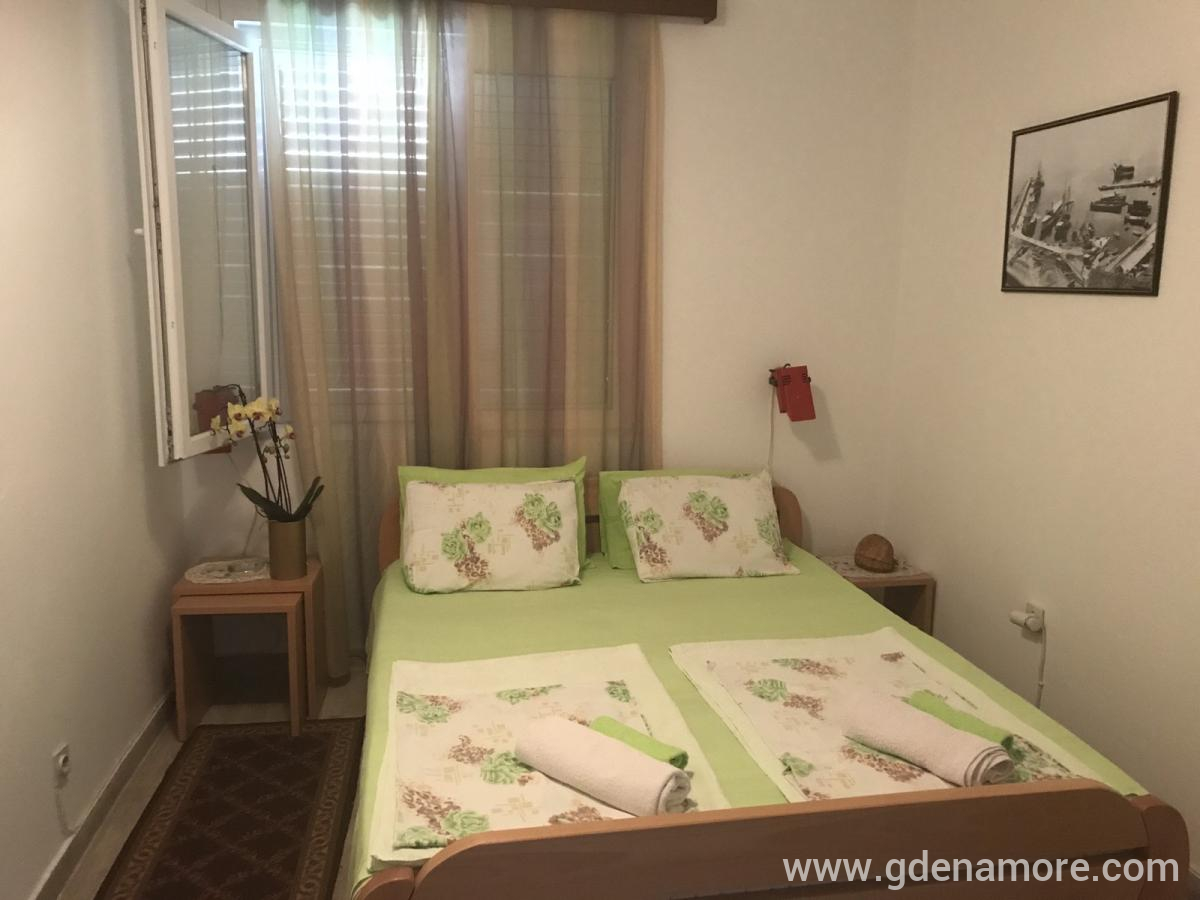 Apartmani Kostić, privatni smeštaj u mestu Herceg Novi, Crna Gora - IMG_4881